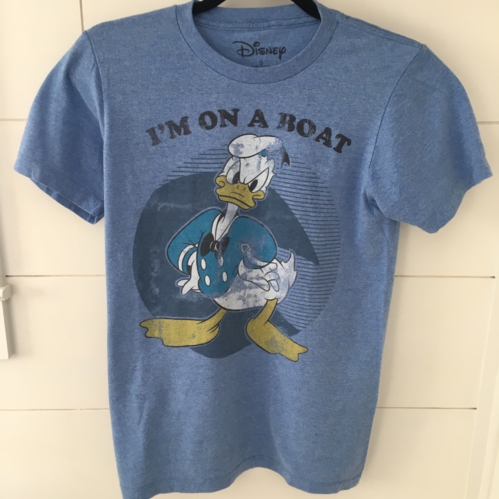 Disney Donald Duck vintage Style boat shirt sz S